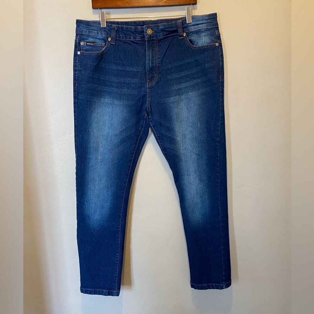 Brooklyn’s Best Stretch Darker Wash Slim Classic Jeans 38X30